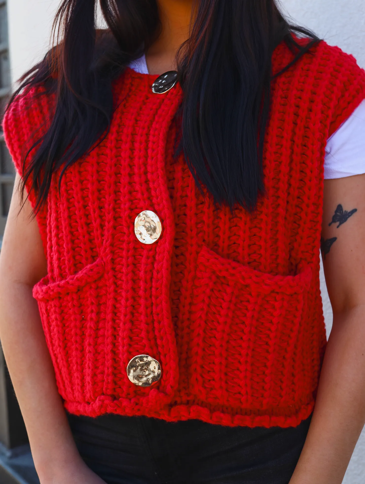 Multicolor chunky needle knitted vest